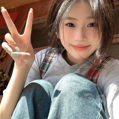 轮友海报